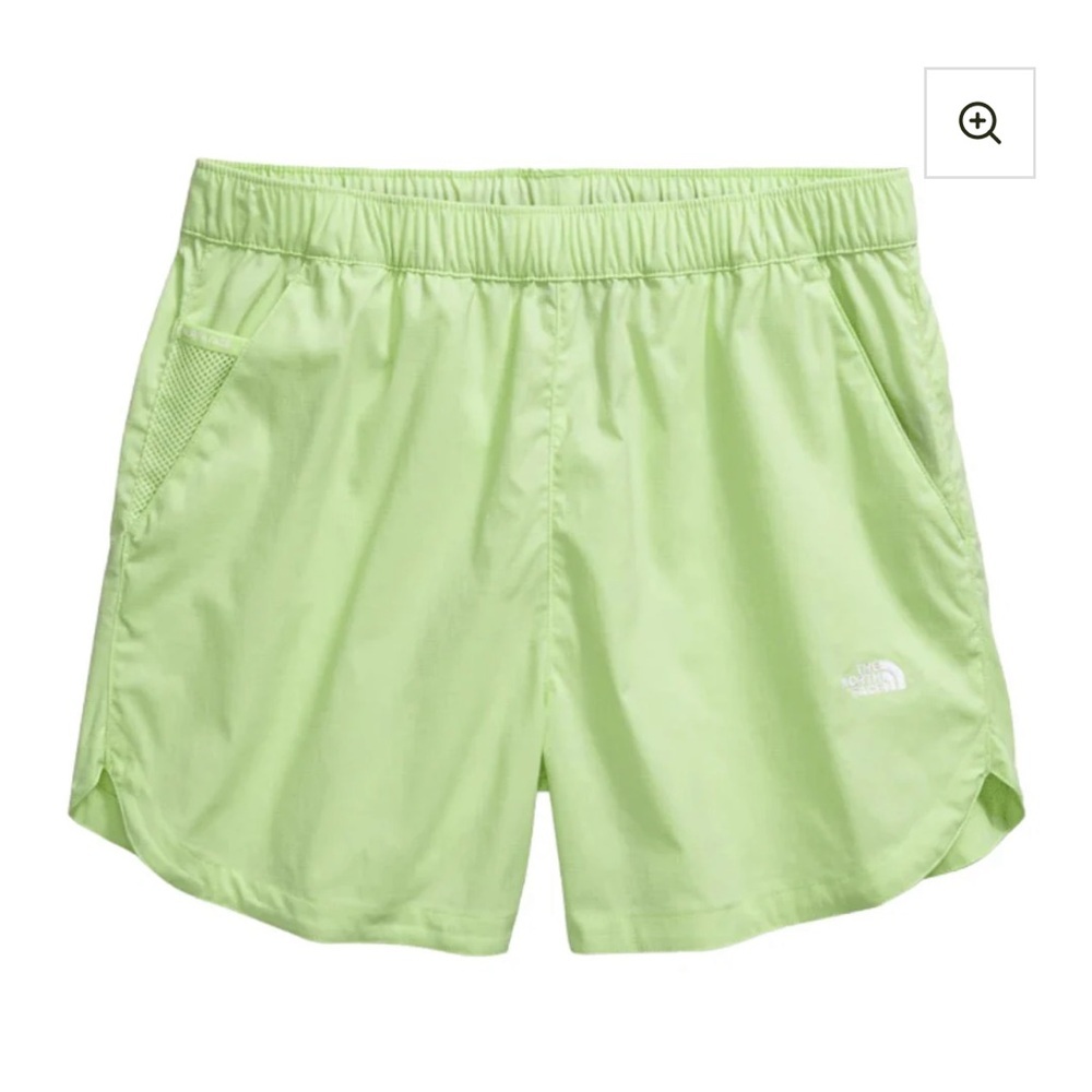 EUC North Face Astro lime shorts. Size Large
3 inch inseam